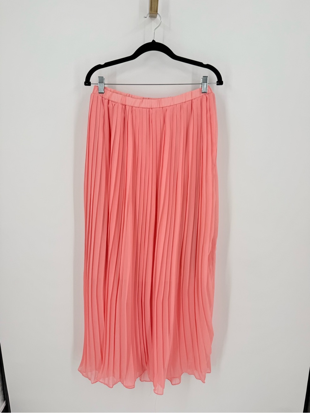 Vanilla Bay Coral Pink Pleated Maxi Skirt Size L
